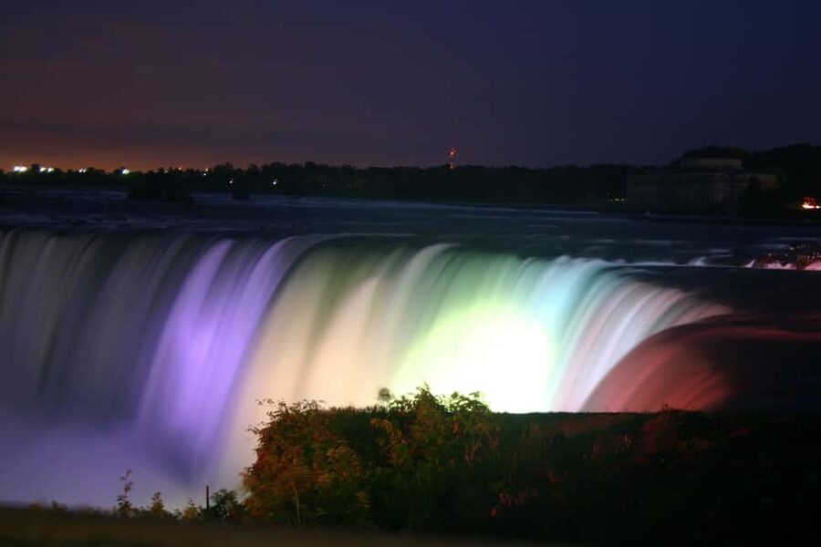 Niagara Falls, Corning, Finger Lakes 2 Day Tour from NYC - Corning Museum of Glass and Watkins Glen: how to choose without regrets