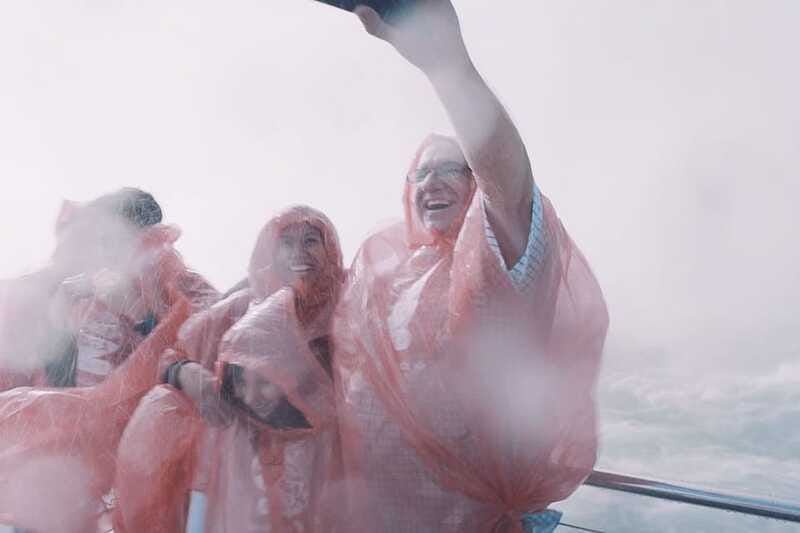 Niagara Falls, ON: Helicopter Ride with Boat & Skylon Lunch - Skylon Tower Lunch: Buffalo-Enough Food With a Falls View