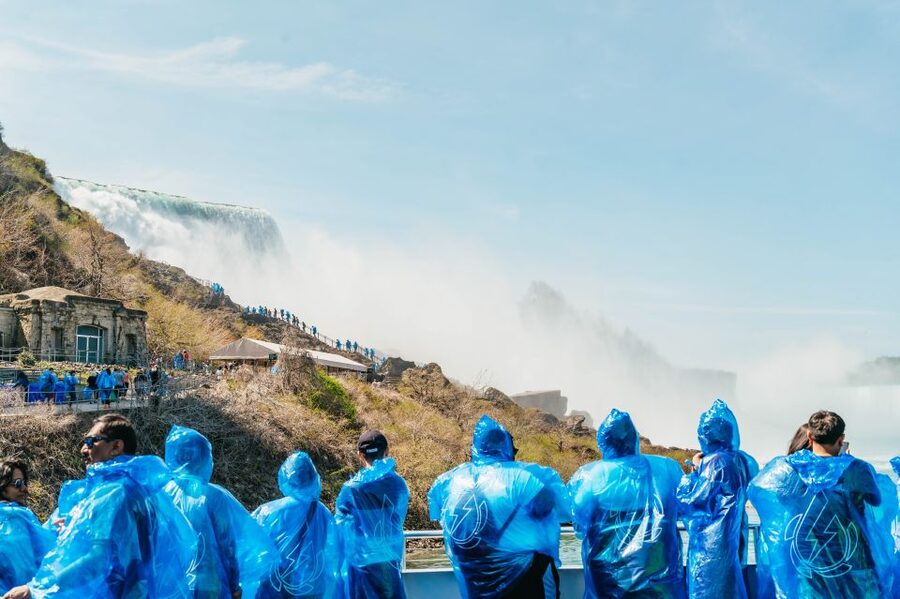 Niagara Falls, USA: American Tour & Maid of The Mist - How the 4-Hour Tour Really Feels in Real Life