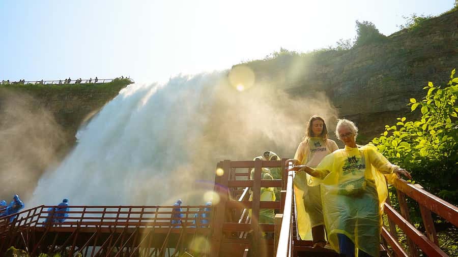 Niagara Falls USA: Cave of the Winds & Maid of the Mist Ride - Cave of the Winds: 175 Feet Down to the Hurricane Deck