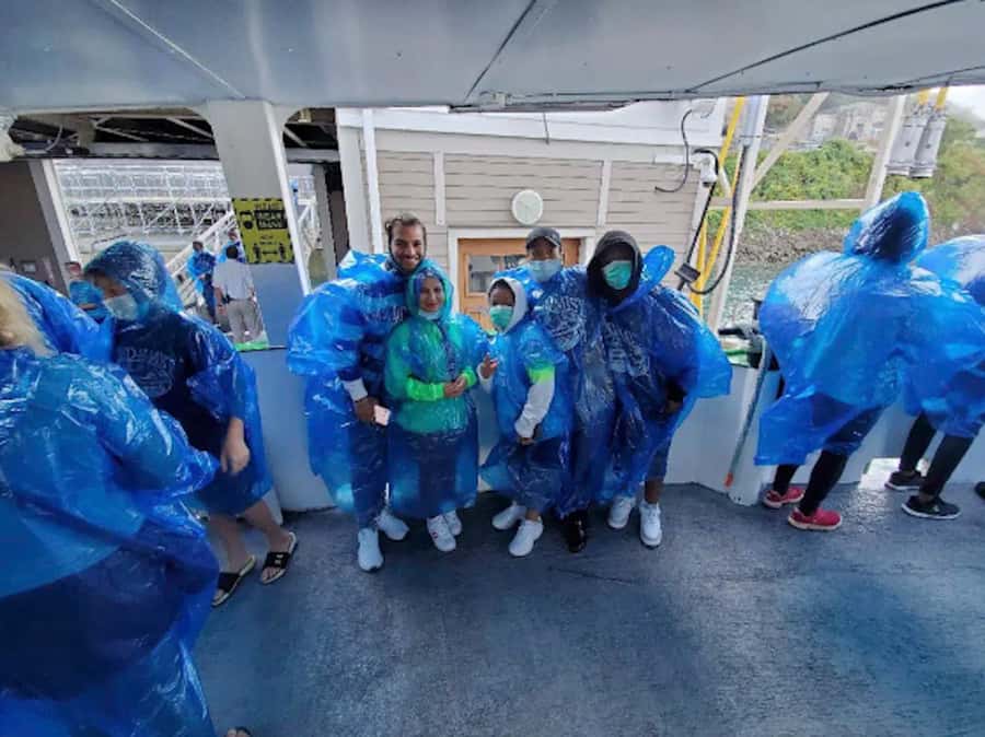 Niagara Falls, USA: Guided Tour with Maid of the Mist Cruise - Maid of the Mist cruise: what to expect when you go from close-up to soaked