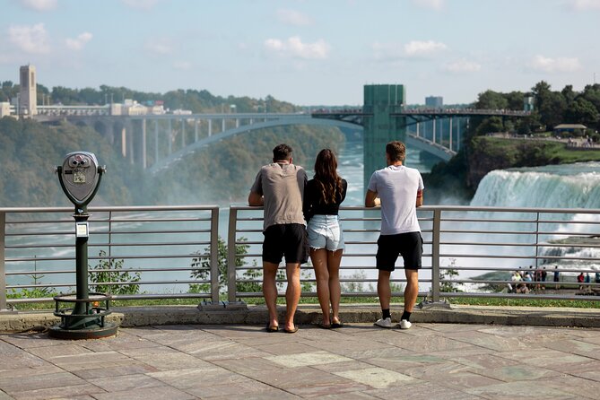 Niagara Falls USA: Maid of the Mist & Cave Adventure - Bonus Moments: Luna Island and Bridal Veil Falls Walkways