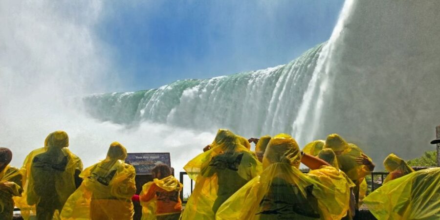 Niagara Falls: Walking Tour, Journey Behind Falls, & Cruise - Group size, guides, and the feel of the experience