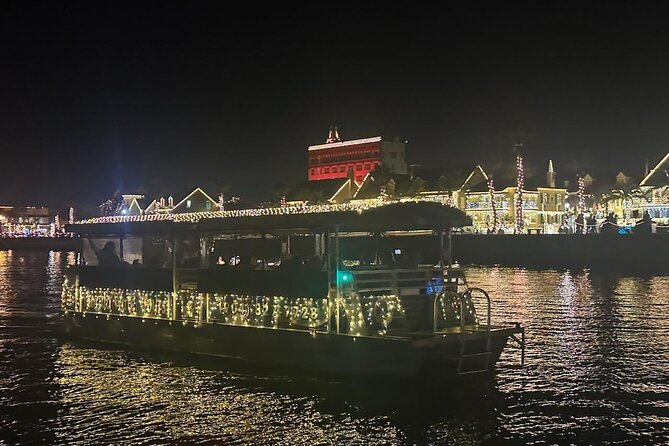 Nights of Lights Boat Cruise - The 1 hour 15 minute route: Bridge of Lions, lighthouse pass, and Castillo views