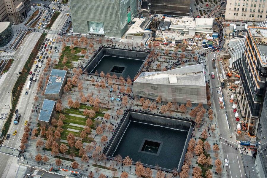 NYC: 9/11 Memorial Tour and Optional Observatory Ticket - Why St. Paul’s Chapel sets the tone at Ground Zero