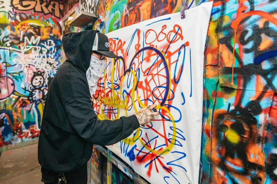 NYC: Brooklyn Graffiti Workshop with Local Artist - Your final artwork: mural walls plus (optional) personal canvas
