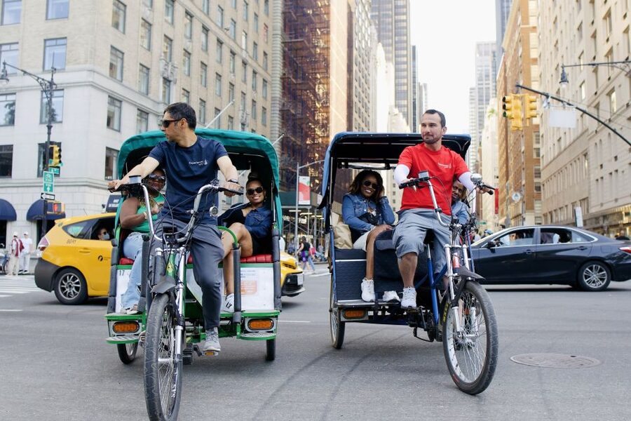NYC: Central Park Celebrity Homes & Film Spots Pedicab Tour - Getting Warm and Keeping the Day Easy