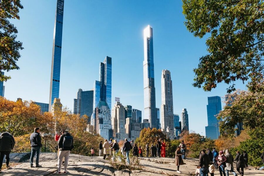 NYC: Central Park Guided Pedicab Tour - When weather turns, the blanket and timing still help