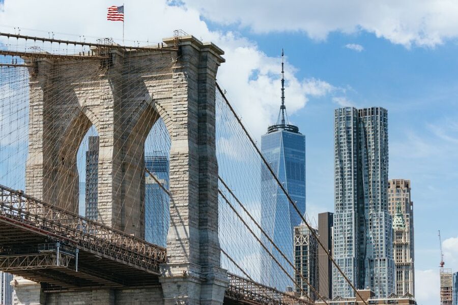 NYC: Circle Line 1.5-Hr Landmarks Skip-The-Box-Office Cruise - Statue of Liberty and Ellis Island: the photo moment you must time