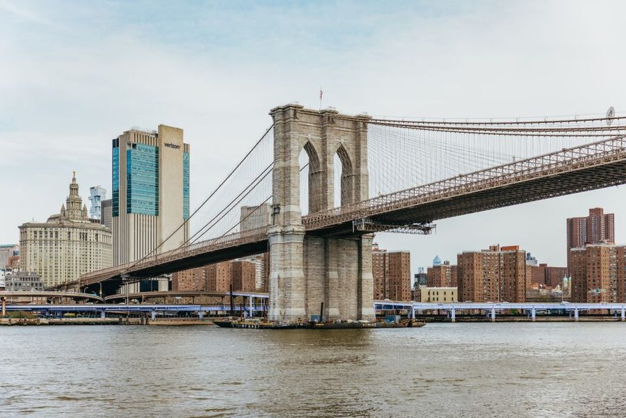 NYC: Circle Line 2.5 Hour Best of NYC Boat Cruise - Brooklyn Bridge to Yankee Stadium: How the Skyline Reads From Water