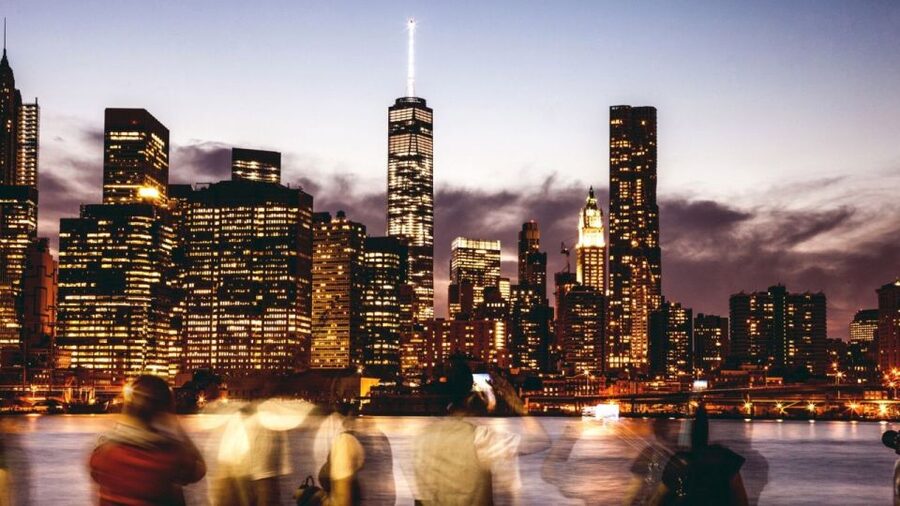 NYC: Circle Line 2h Harbor Lights Cruise Skip-The-Box-Office - The bar setup and what it means for your $45 value