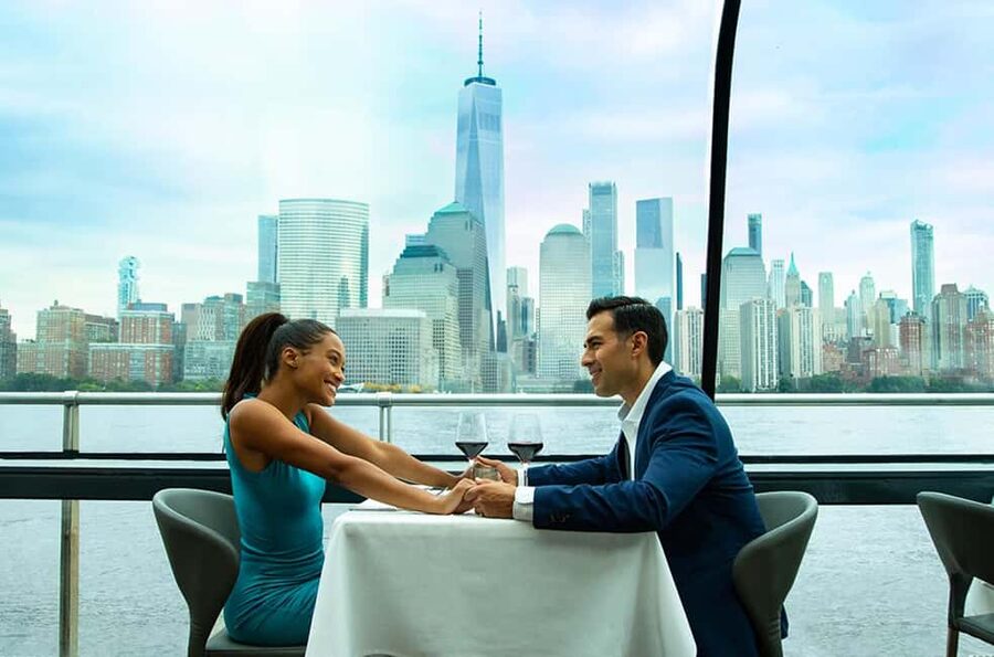 NYC: City Cruises Luxury Brunch, Lunch or Dinner Cruise - Live piano, band or DJ, and narration that keeps you tracking