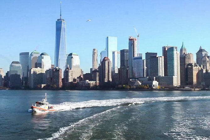 NYC City Tour: Statue of Liberty, 9/11 Memorial, Wall Street - The 9/11 Memorial Pools: Respectful Pauses Built Into the Route
