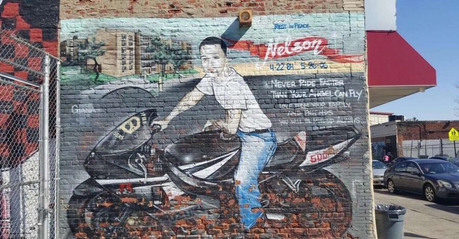 NYC: Contrasts Tour of Harlem, The Bronx, Queens & Brooklyn - South Bronx street art stops: Big Pun mural and I Love the Bronx (1970)