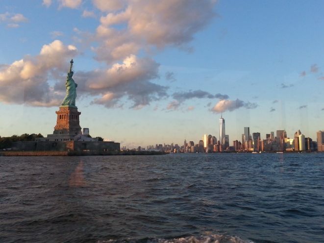 NYC: Evening Jazz Cruise on the Yacht Manhattan - FAQ