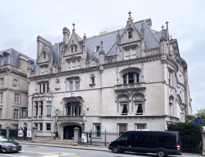 NYC: Fifth Ave Gilded Age Mansions Guided Walking Tour - The walking route: from Sherman’s statue to the Met steps