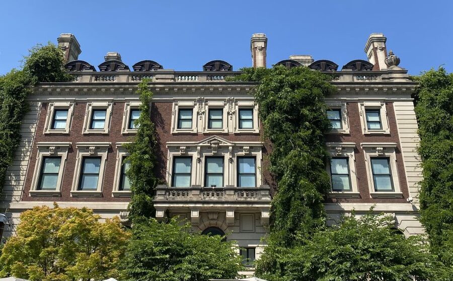 NYC: Gilded Age Mansions Guided Tour - Why the Fifth Avenue Mansions Feel Different When You Hear the People