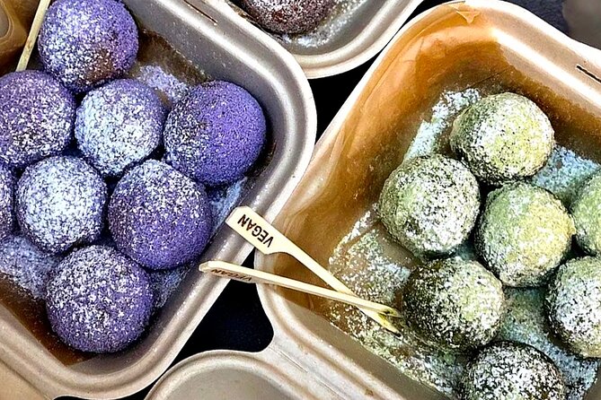 NYC: Greenwich Village Food Tour with 6 Locals Favorites Dishes - The Guide Factor: How Lauren, Amanda, Patrick, and Renée Can Change the Tour