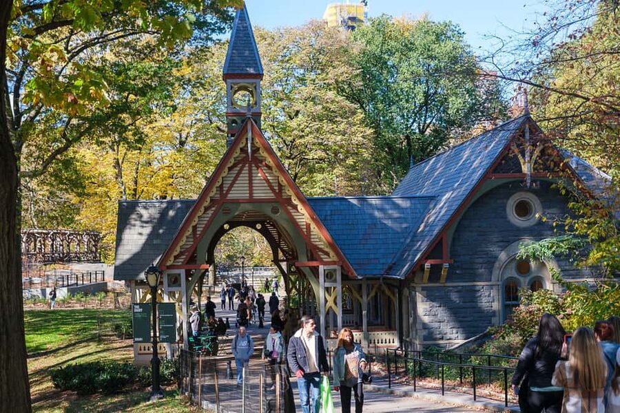 NYC: Guided Central Park Private Pedicab Tour - Meeting at 1415 6th Ave and Getting Set for the Ride