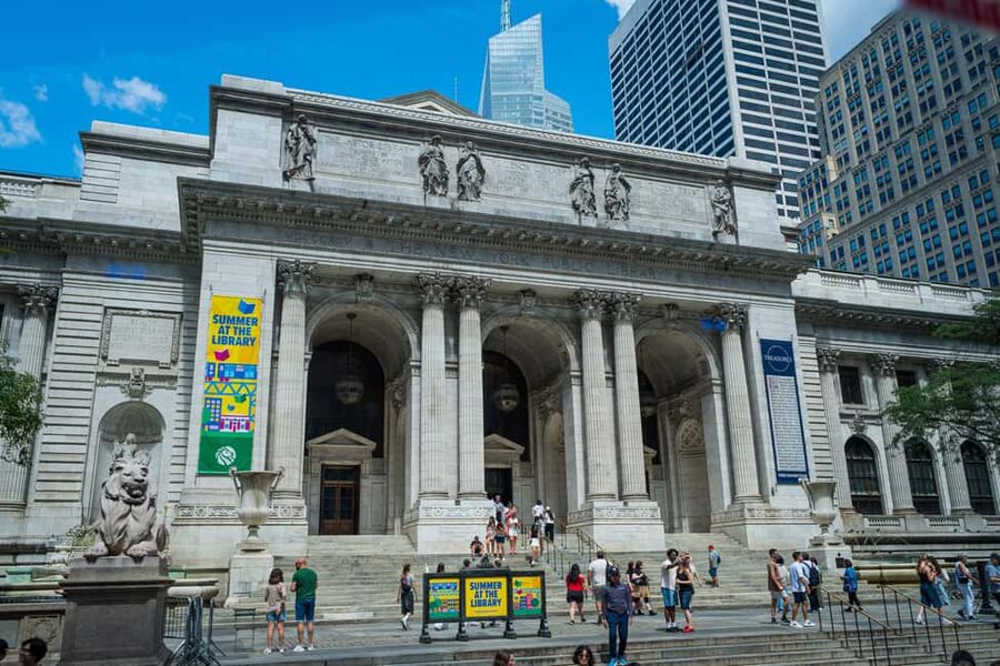 NYC: Half-Day Luxury Bus Tour of Top Highlights - Statue of Liberty Land Views Without the Ferry: A Clever Time Saver