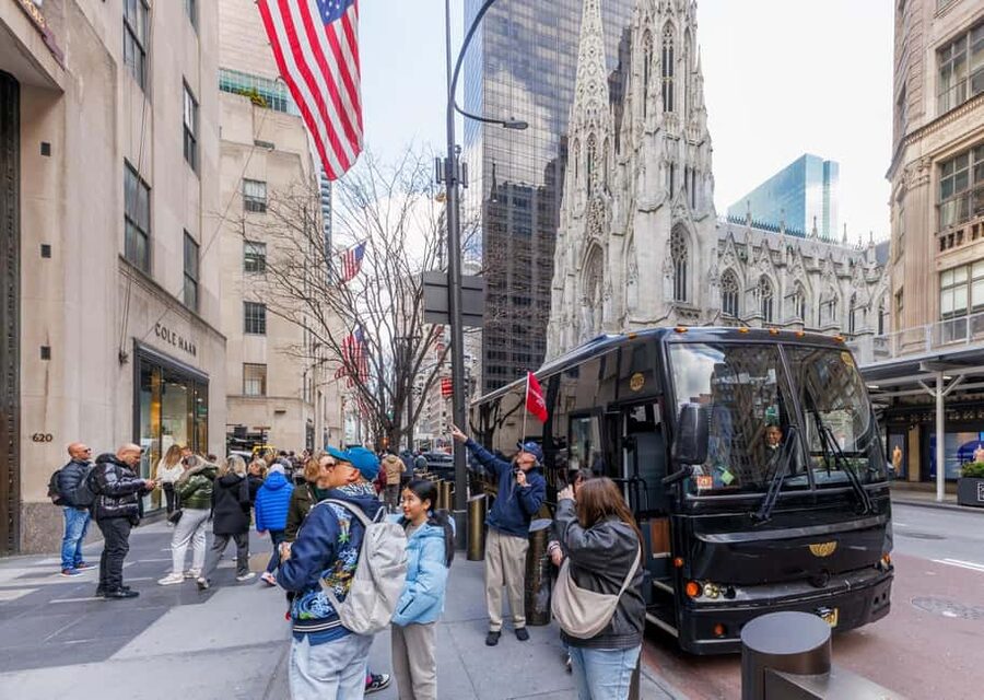 NYC: Half-Day Luxury Bus Tour of Top Highlights - Hudson Yards and the Finish Near Macy’s: What to Do After