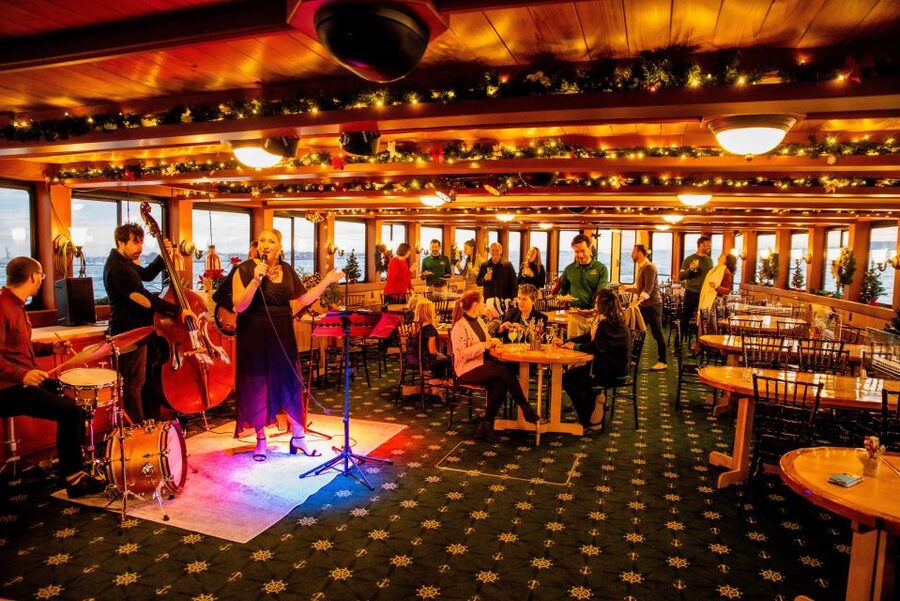 NYC: Holiday Yacht Cruise with Jazz, Cocoa & Carols - Price and Value: Is $134 for 90 Minutes Worth It?