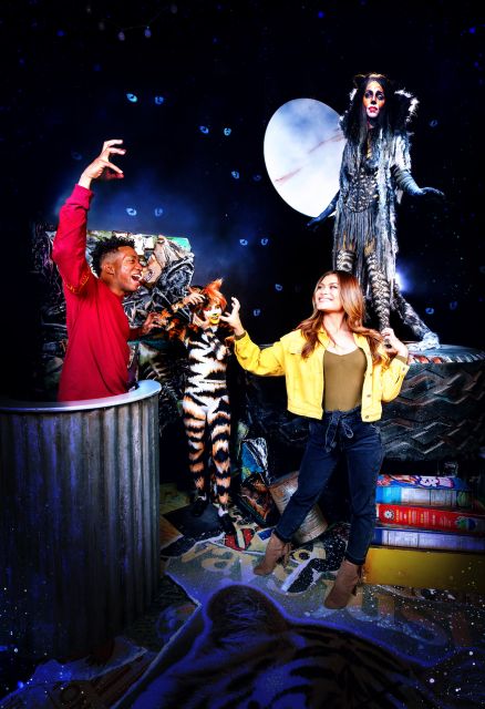 NYC: Madame Tussauds Entry Tickets - Five floors, one self-paced celebrity sprint