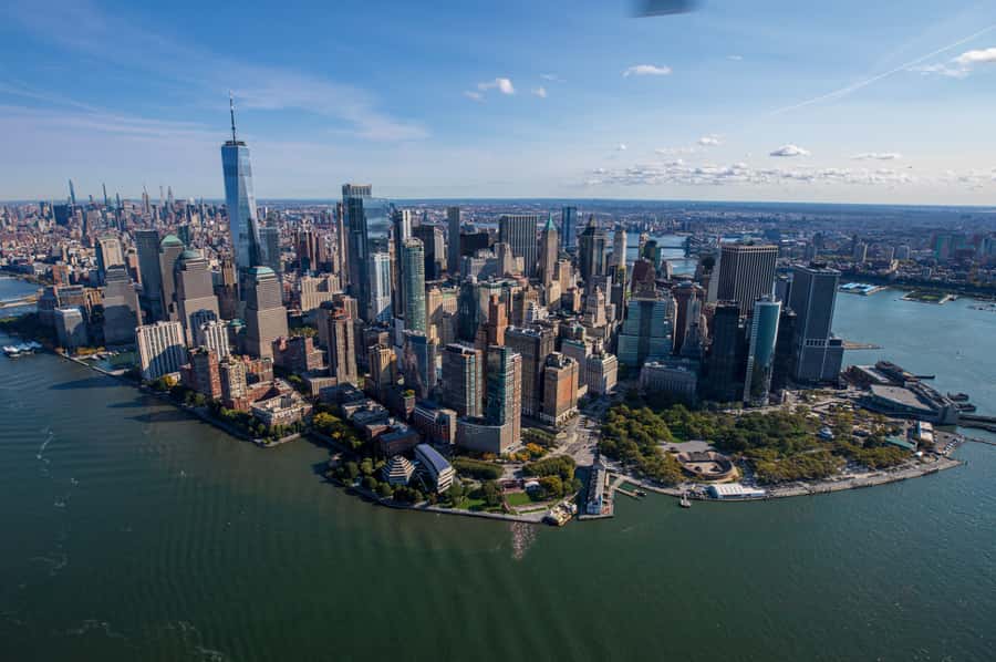 NYC: Manhattan Sightseeing Helicopter Tour - Your pilot narration, and how to make the most of it