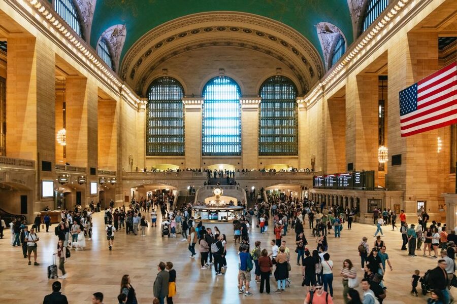 NYC: Official Grand Central Terminal Guided Tour - Grand Central Market finale, where you can actually take a break