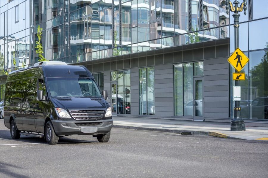 NYC: Private JFK Airport Transfer From/To Manhattan - Where You Meet Your Driver at JFK (And How Not to Miss Them)