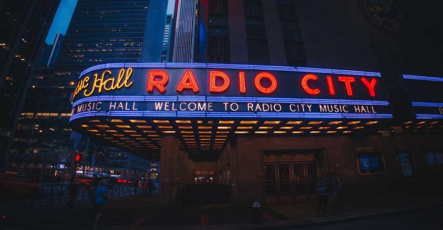 NYC: Radio City Music Hall Tour Experience - Price and value for a $44 backstage experience