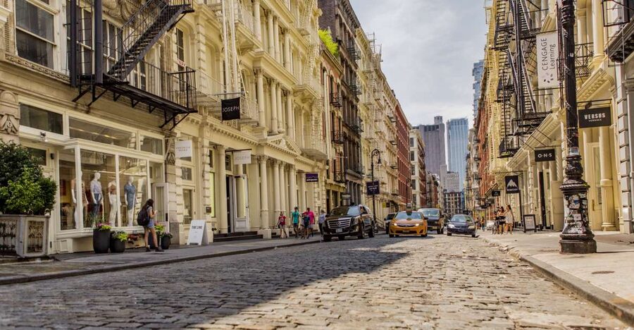 NYC: SoHo, Little Italy, and Chinatown Guided Tour - What the best guides do differently in two hours
