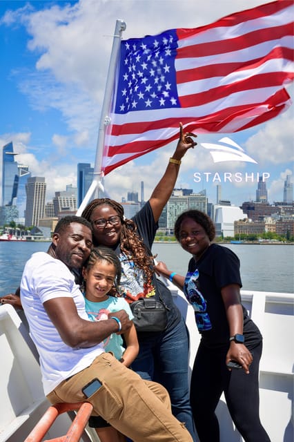 NYC: Starship Landmark 90 Minute Sightseeing Cruise - Lower Manhattan, bridges, and the East River run