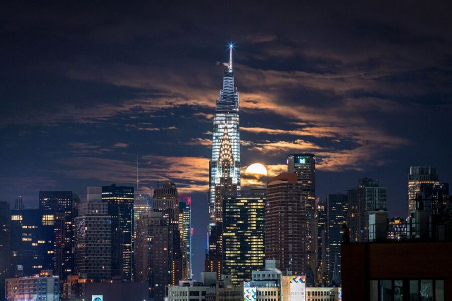 NYC: SUMMIT One Vanderbilt Tickets - The AFFINITY balloon room and why the playful touch works