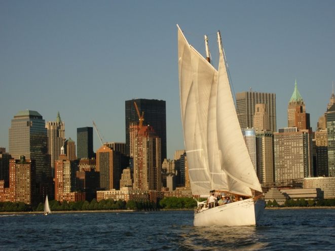 NYC: Sunset Sail Aboard Schooner Adirondack - Who should book this sail, and who might want a different plan