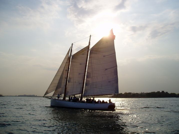 NYC: Sunset Sail Aboard Schooner Adirondack - Price and value: what $90 buys you on the water