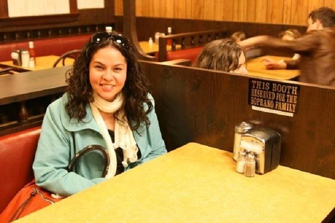 NYC The Sopranos Iconic Filming Locations Bus Tour - Pace, seats, and comfort on a 4-hour Manhattan-to-New-Jersey loop