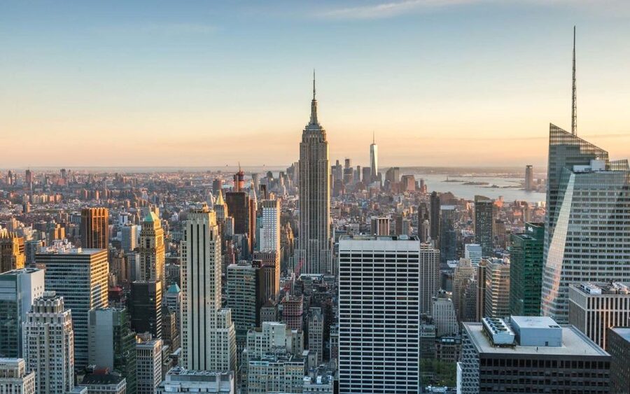 NYC: Walking Tour with Local Guide and 30+ Top NYC Sights - Lower Manhattan stops you’ll remember, from Five Points to Little Italy