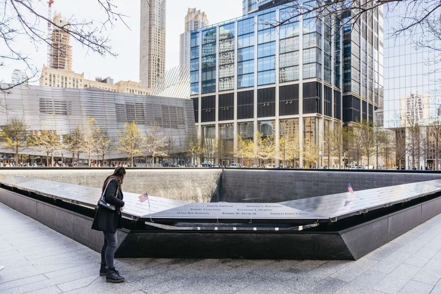 NYC: Wall Street Tour with 9/11 Memorial and Statue Ferry - Key highlights at a glance
