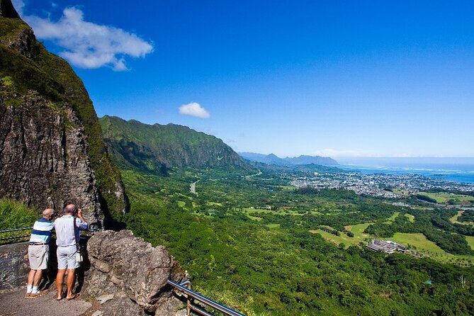 Oahu Circle Island Tour with Waimea Waterfall - Waimea Botanical Gardens and Waimea Waterfall: The Anchor Stop