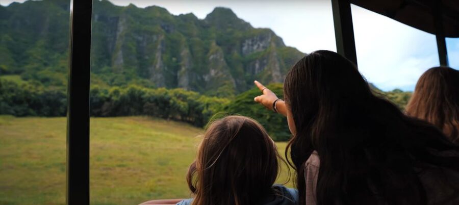 Oahu: Kualoa Open Air Jungle Expedition Tour - The 90-minute ride experience in plain terms