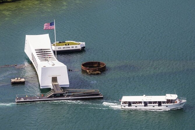 Oahu: Pearl Harbor USS Arizona Memorial Tour - Waikiki pickup and the real-world timing game
