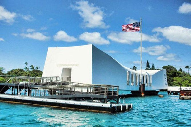 Oahu: Pearl Harbor USS Arizona Memorial - Waikiki Pickup and the No Bag Reality