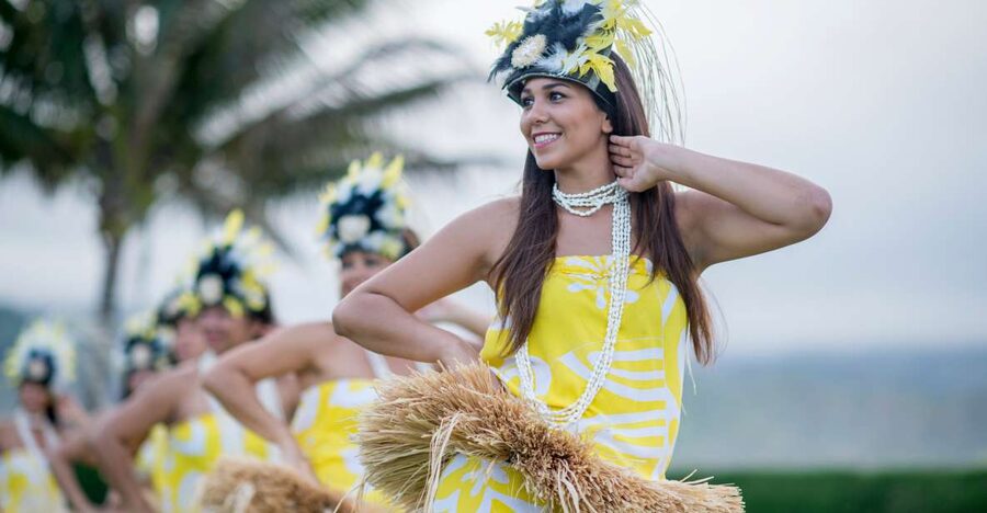 Oahu: Queens Waikiki Luau - Complimentary beverages: how the drink part usually feels