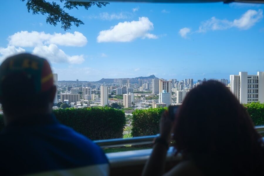 Oahu: Waikiki Trolley Hop-on Hop-off All-Line Pass - Red Line Through Honolulu Culture, WWII Stories, and the City Art District