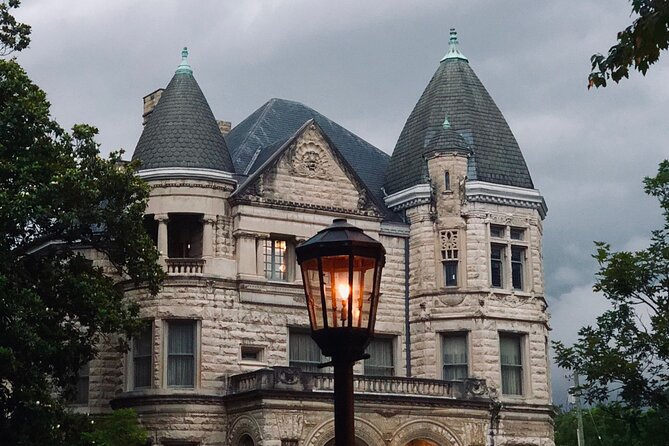 Old Louisville Ghost Tour as Recommended by The New York Times @ 4th and Ormsby - Old Louisville at night: the Victorian streets you’re really paying for