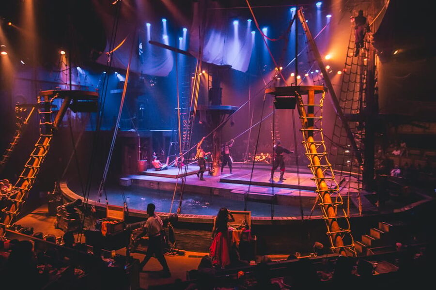 Orlando: Pirates Adventure Dinner Show with Drinks - The 1.5-Hour Marketplace: Armory, Treasure Hunt, Pirate Artifacts