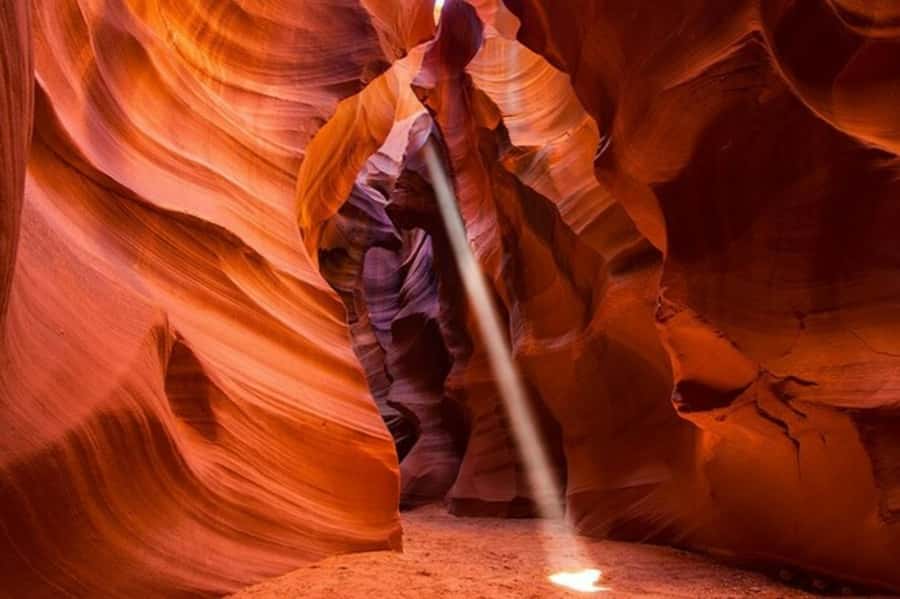 Page: Upper Antelope Canyon Walking Tour with Local Guide - Upper Antelope Canyon is built for photos, not long hikes