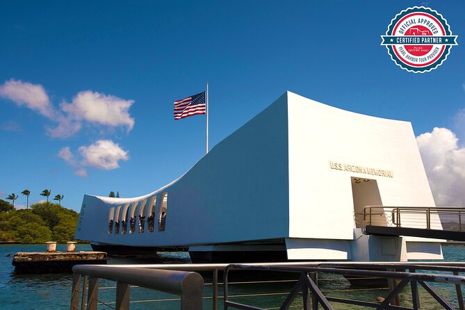 Pearl Harbor City Tour - Historic Downtown Honolulu: monarchy to statehood in one drive