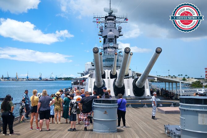 Pearl Harbor Remembered Tour - The Downtown Honolulu Drive: How the Past Shows Up in the Present